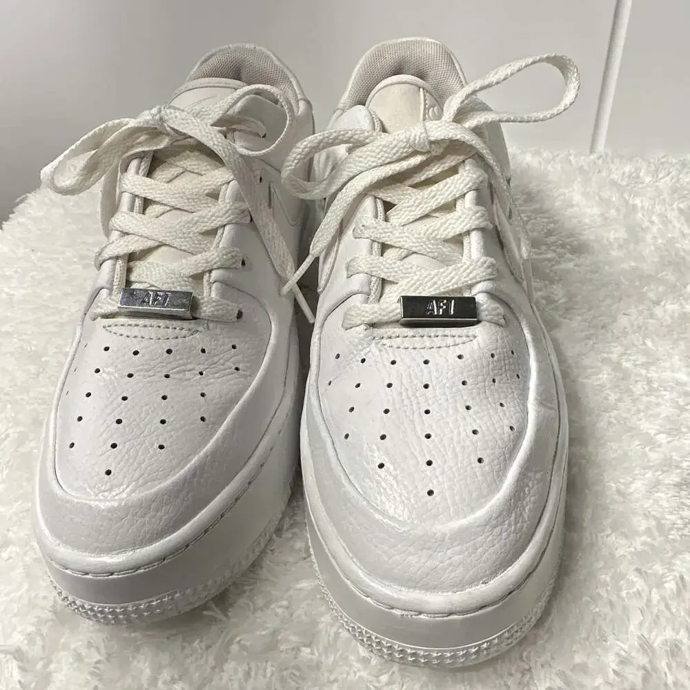 Nike Nike Air Force 1 Sage Low Triple White (Women's)